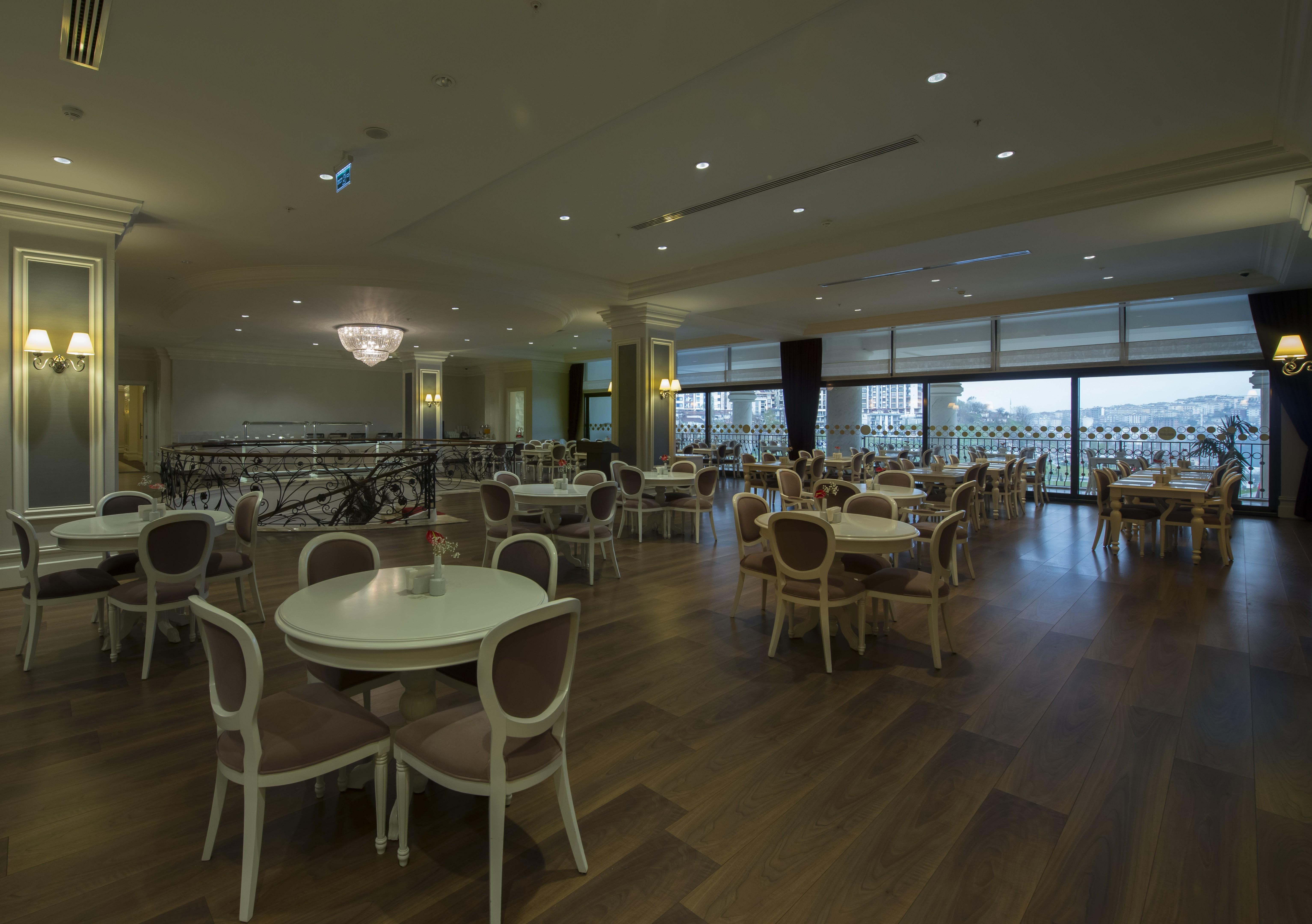 Vialand Palace Hotel Istanbul Exterior photo